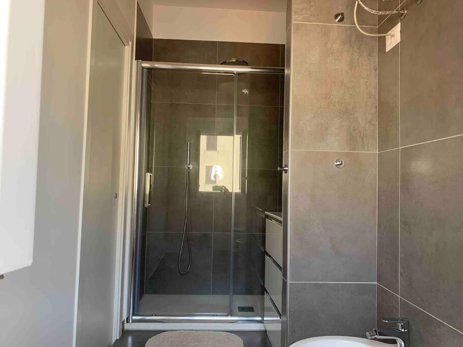Appartamento Porta Romana Milão Exterior foto